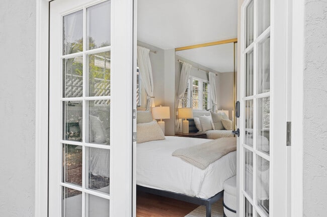 Photo - 4646 Robbins St Unit ID1062711P