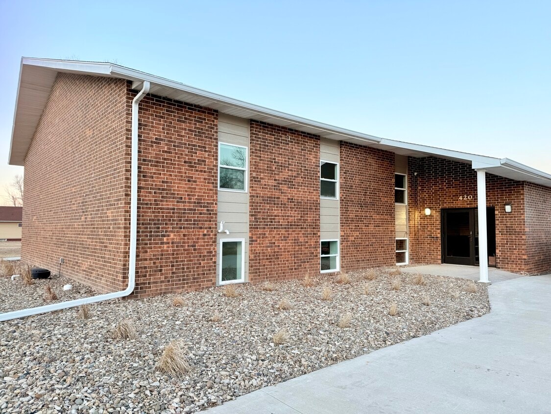 Floor Plan - 2 Bed 1 Bath