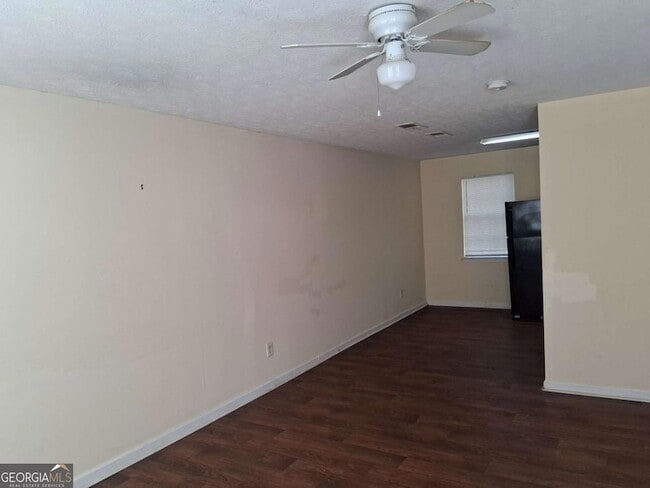 Photo - 209 E Wilson St