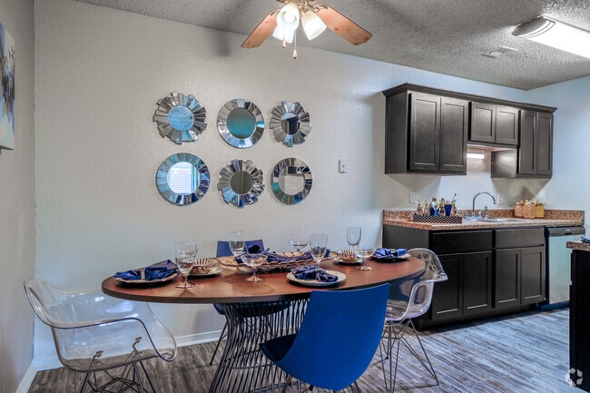 2 BD, 2 BA unit 1000 SF Dining Room - Twin Creek Village