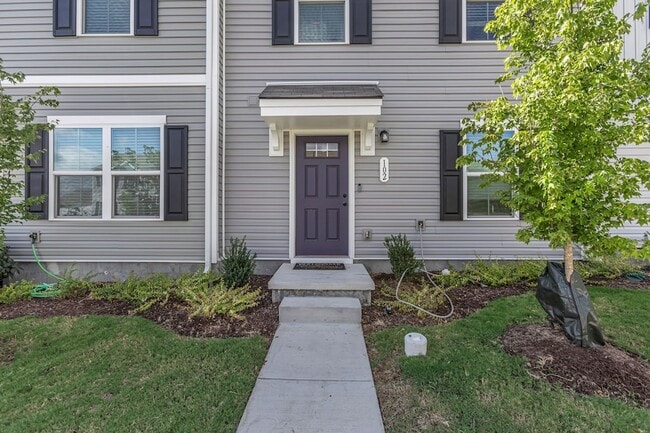 Photo - 2757 Thornton Grove Blvd Unit 102