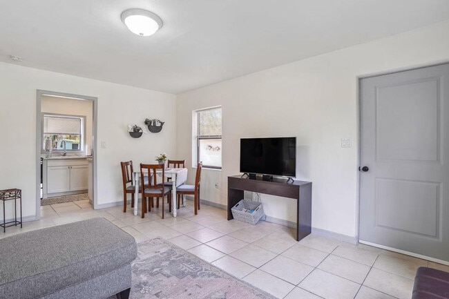 Photo - 662 Callahan St Unit SI ID1308311P