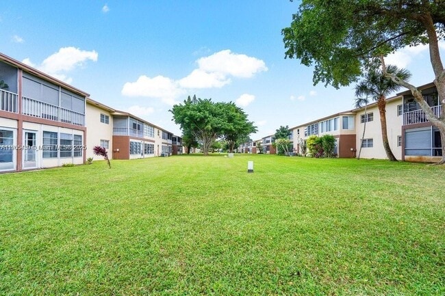 Photo - 7205 NW 5th Ct Unit 202