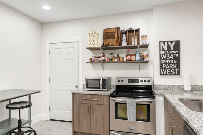 Photo - 280 Hague St Unit ID1239437P