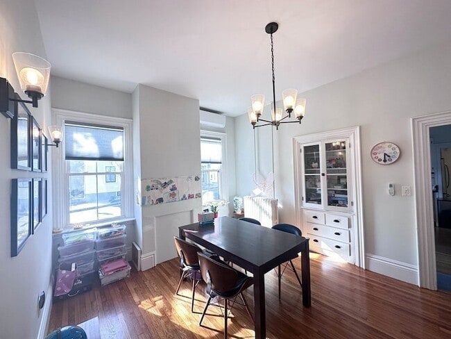 Photo - 83 Thorndike St