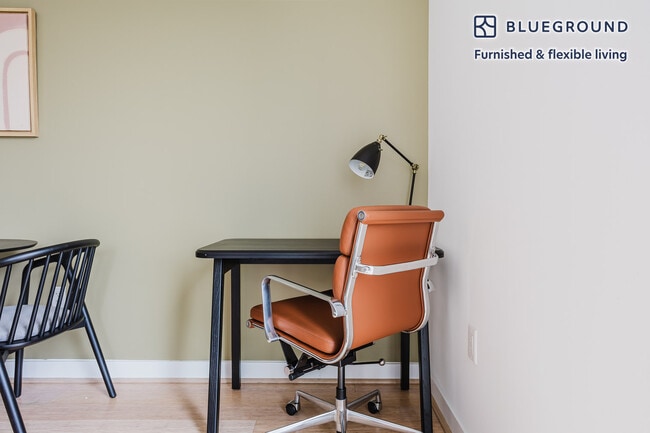 Photo - 825 10th St NW Unit FL9-ID997