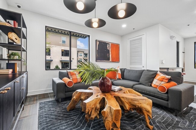 Photo - Bell Presidio