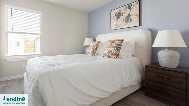 Photo - 3401 Redbud Ln Unit 3501