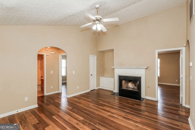 Photo - 134 Misty Ridge Trail