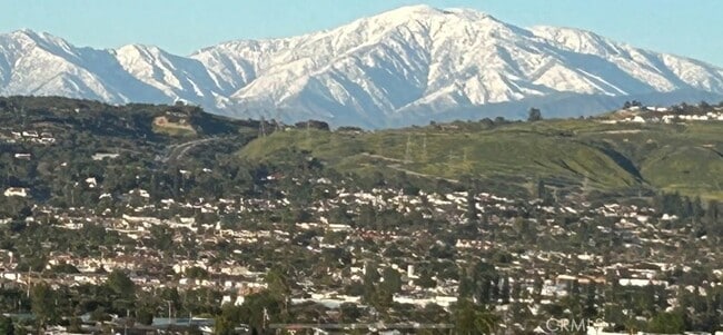 Building Photo - 761 W Country Hills Dr