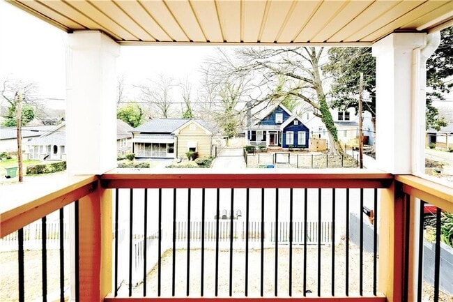 Photo - 539 Paines Ave NW Unit 3