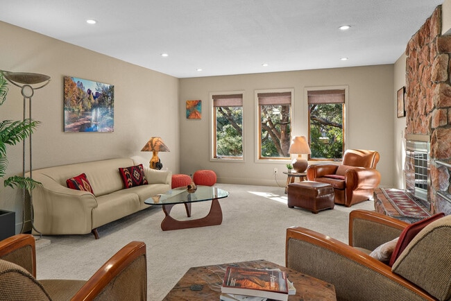 Photo - 77 Wild Horse Mesa Dr Unit ID1324988P