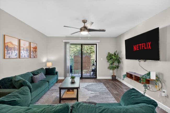 Building Photo - 15164 N 140th Dr Unit ID1370240P