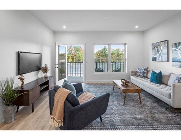 Photo - 635 Main St Unit 112