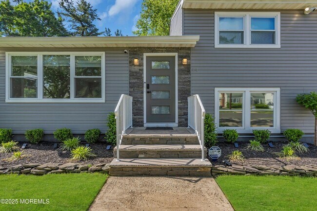 Photo - 14 Fulton Ave