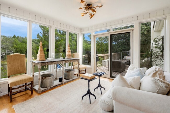 Building Photo - 193 Prospect Point Loop Unit ID1312462P