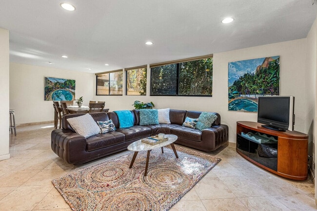 Photo - 2420 Torrey Pines Rd Unit SI ID1255615P