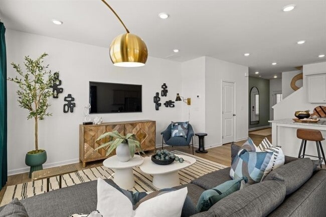 Photo - 113 Vision St