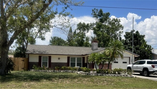 Building Photo - 2425 Doud St