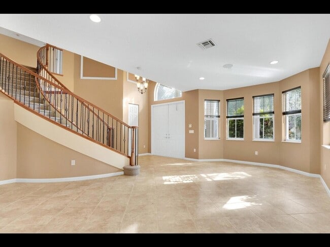 Photo - 3043 Hartridge Terrace