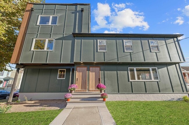 Photo - 312 Garfield Ave