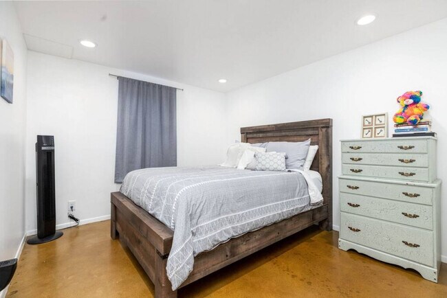 Photo - 2750 Glen Heather Ave Unit SI ID1597552P