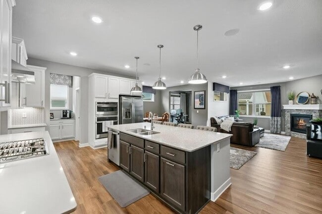 Photo - 9337 Bridle Way