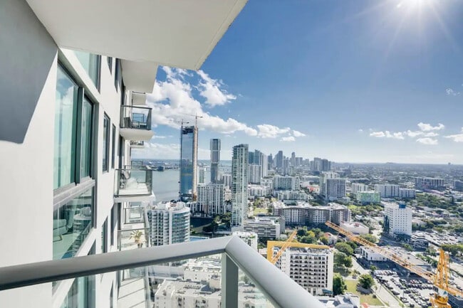 Photo - 501 NE 31st St Unit FL37-ID1044573P