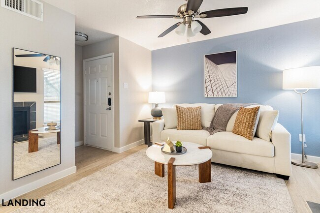 Photo - 711 Brentford Pl Unit 115