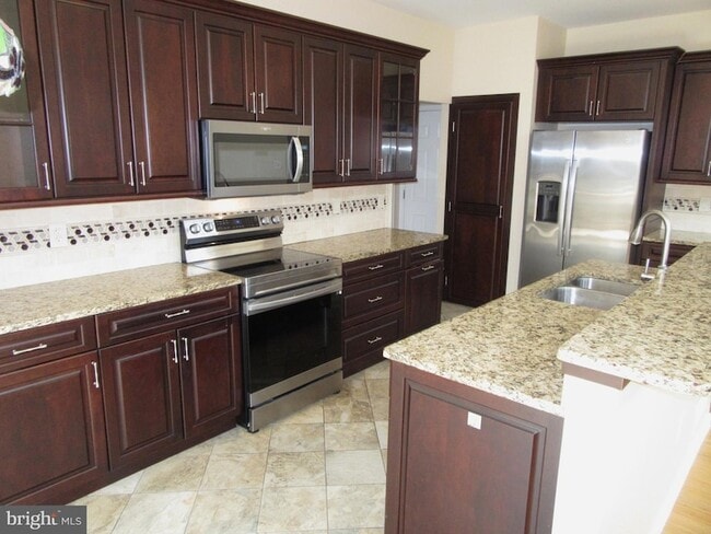 Photo - 20 Doolin Bay Dr
