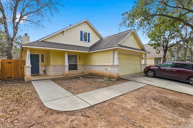 Photo - 414 Willow Grove Dr