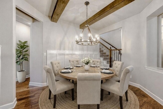 Photo - 112 Lockhart Lp