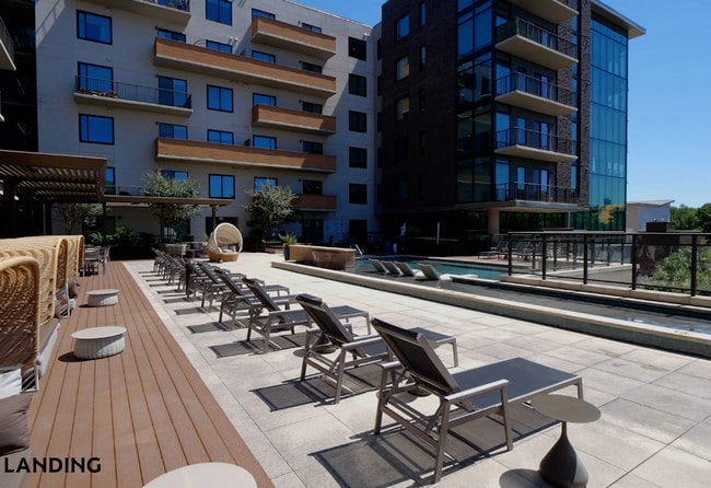 Building Photo - 1414 Wood Hollow Dr Unit 1-434