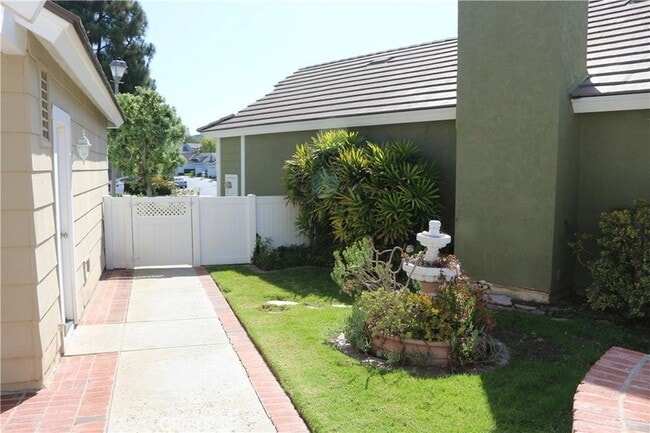 Photo - 27 Bawley St