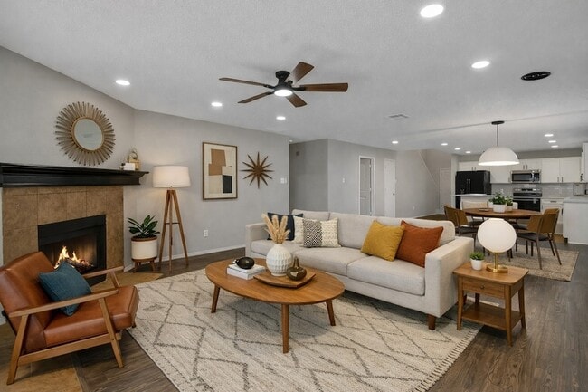 Photo - 9917 George Bush Dr