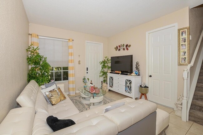 Photo - 9949 E Villa Cir