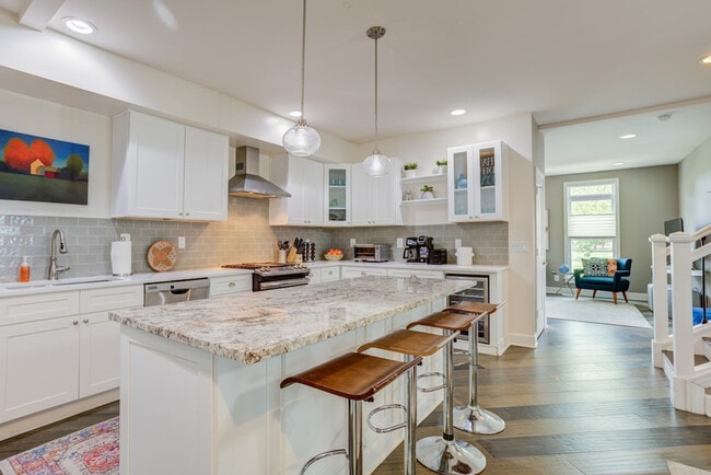 Photo - 373 E Morris St Unit SI ID1303761P