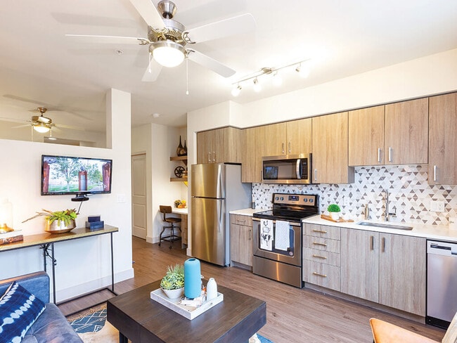 Building Photo - ArLo