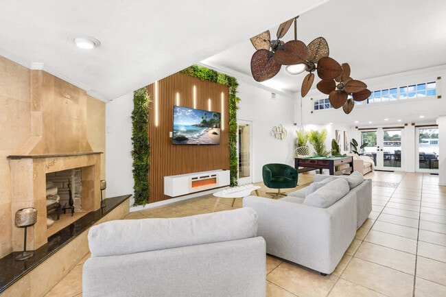 Photo - 19720 NE 26th Ave Unit ID1372324P