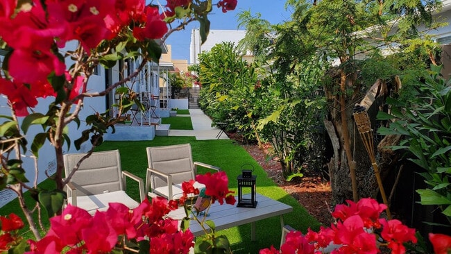 Photo - 740 SW 9th St Unit SI ID1605646P