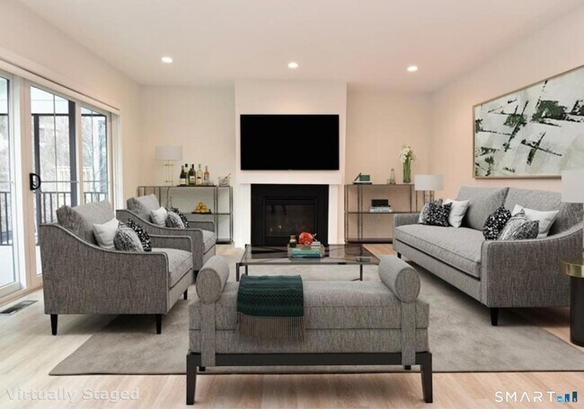 Photo - 125 Richards Ave