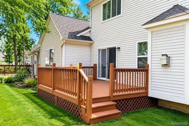 Photo - 22733 Coachlight Cir