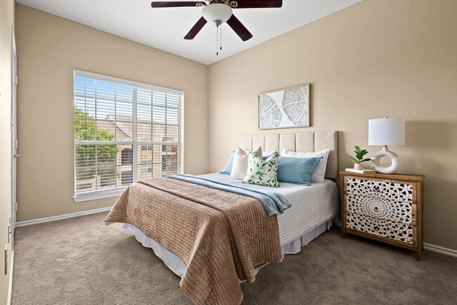 Photo - Stoneybrook Apartments & Townhomes
