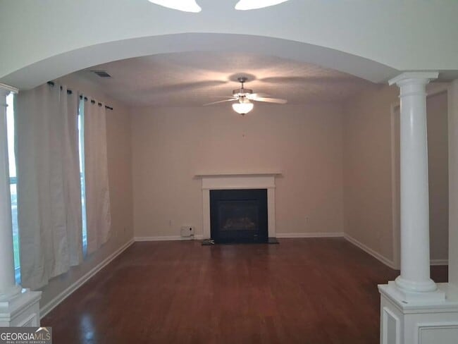 Photo - 7068 Littlebrook Way