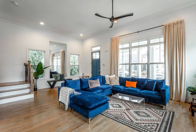 Building Photo - 1494 Madison St Unit ID1232885P