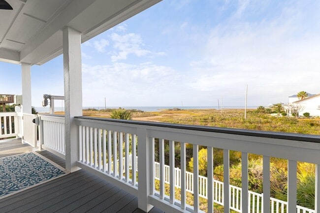 Photo - 22520 Bay Point Dr