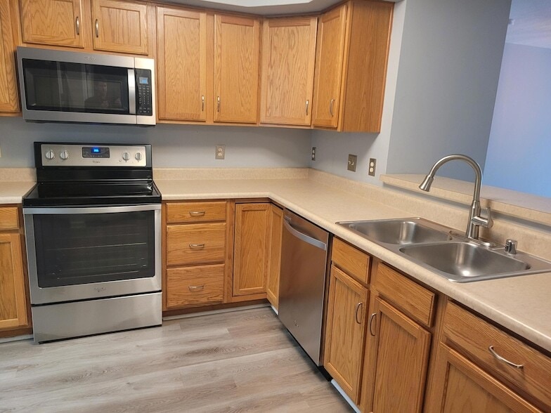 Photo - 1612 Ashley Ct Unit 102