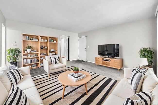 Photo - Clover Hills