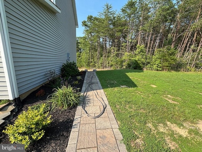 Photo - 16209 Round Hill Rd