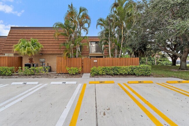 Photo - 3052 30th Ct